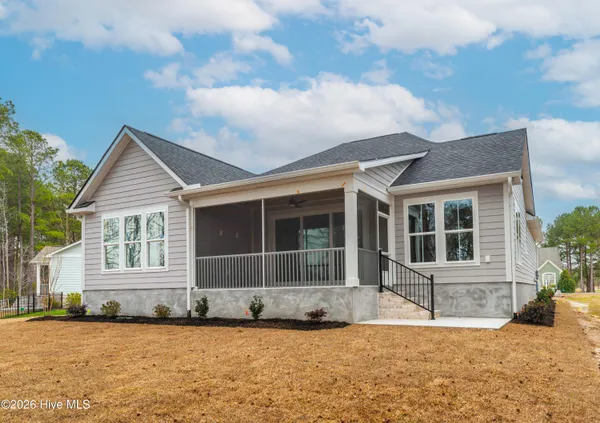 $2,450 | 799 Marsh Rose Path Northwest, Unit A, Calabash, NC 28467