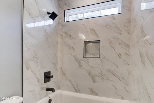 $2,450 | 799 Marsh Rose Path Northwest, Unit A, Calabash, NC 28467