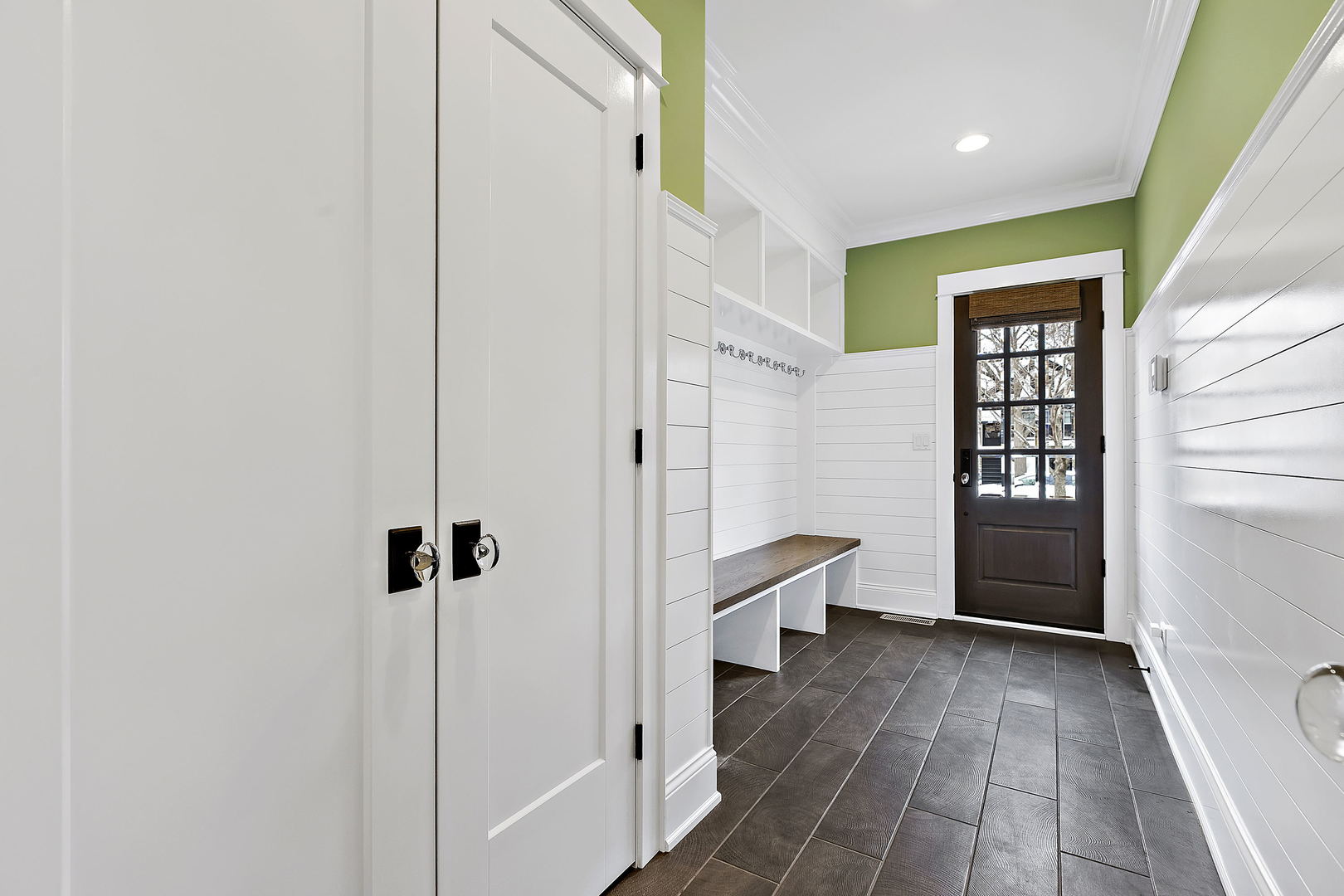 1432 Gregory Avenue Wilmette, IL 60091 - Photo 12 of 48