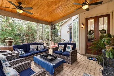 $850,000 | 144 Glendurgan Way, Madisonville, LA 70447