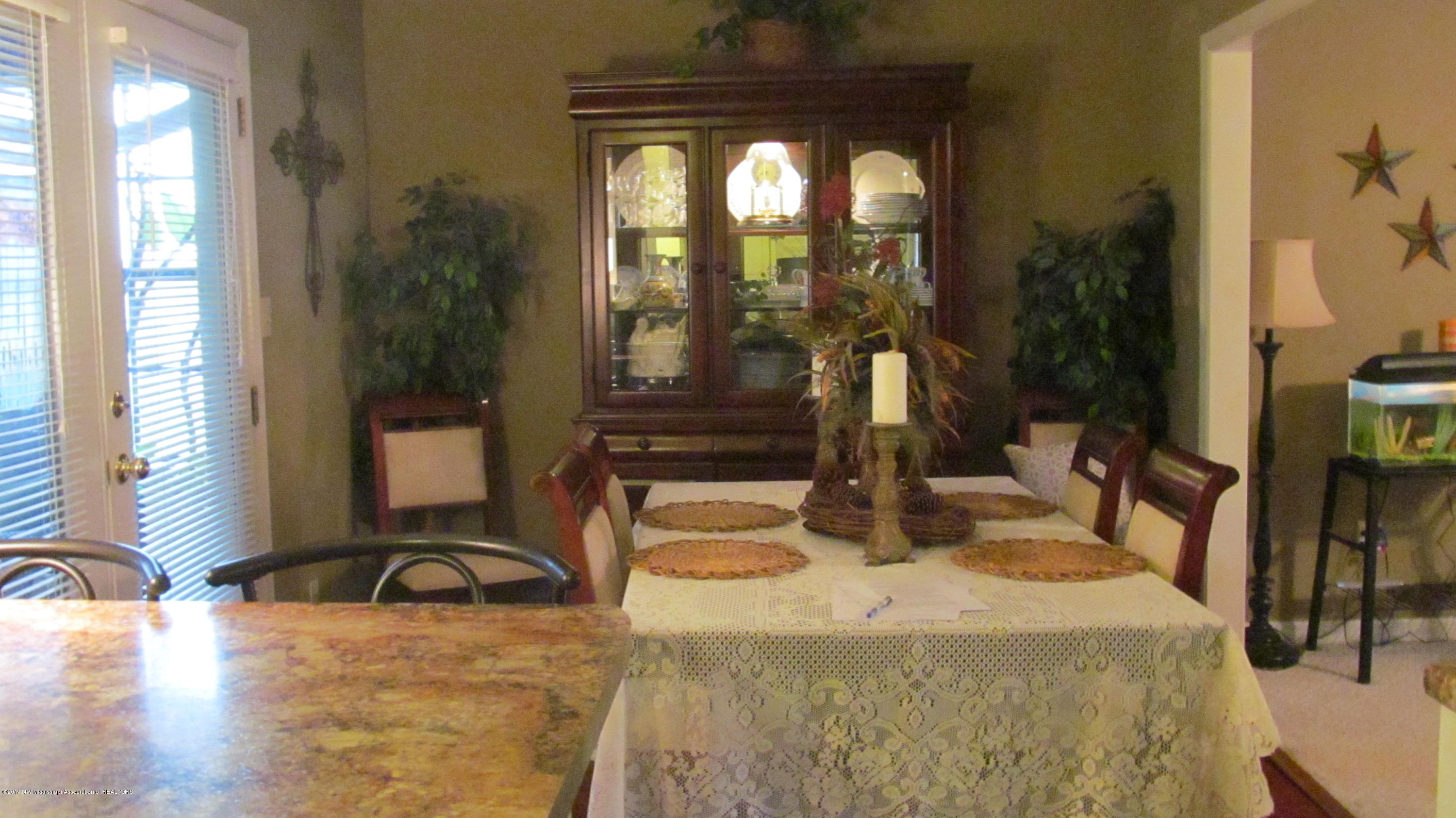 2355 Grant Road Batesville, MS 38606 - Photo 5 of 12 IMG_2489