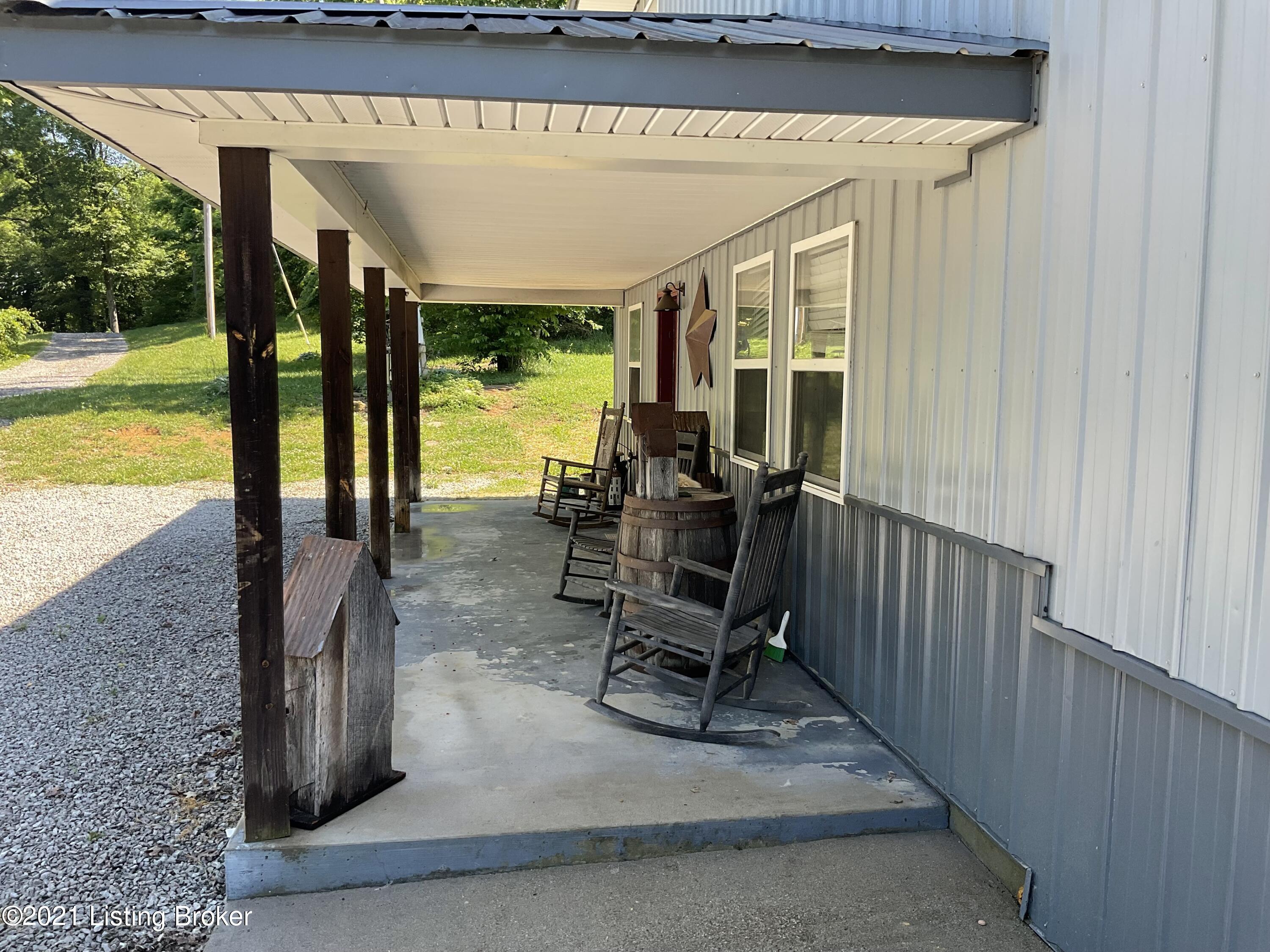 3491 Bray Ridge Road Bedford, KY 40006 - Photo 3 of 36 Front Porch