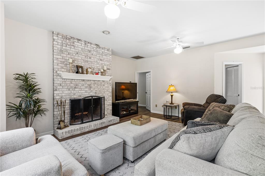1118 Southwest 112 Street Gainesville, FL 32607 - Photo 23 of 48