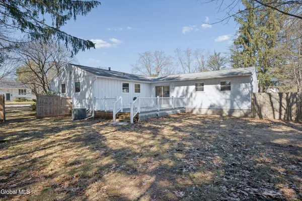 $799,999 | 21 Foxhall Drive, Saratoga Springs, NY 12866