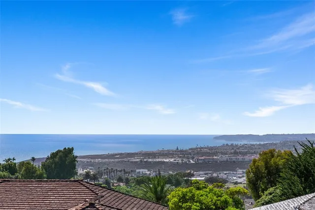 $2,695,000 | 207 Calle Rica, San Clemente, CA 92672