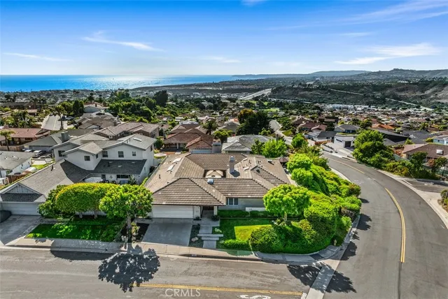 $2,695,000 | 207 Calle Rica, San Clemente, CA 92672