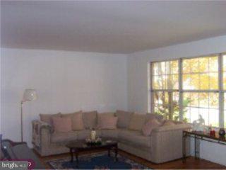 222 Sandringham Road Cherry Hill, NJ 08003 - Photo 4 of 5