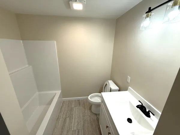 $399,900 | 3 Elmwood Drive, Lisbon, ME 04250