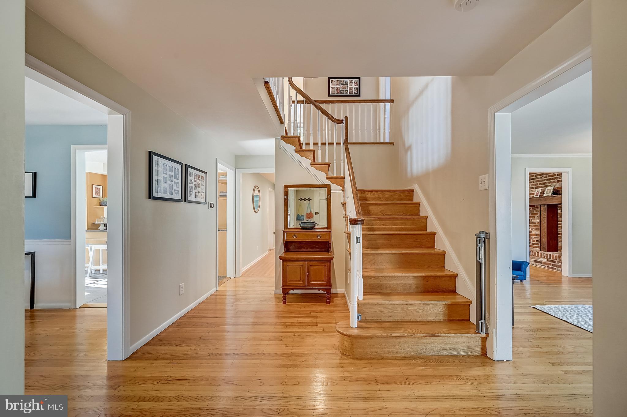 8 Ramsgate Road Cherry Hill, NJ 08003 - Photo 4 of 47