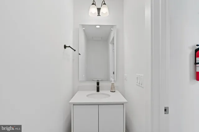 $4,500 | 2609 Platt Court Northwest, Washington, DC 20422