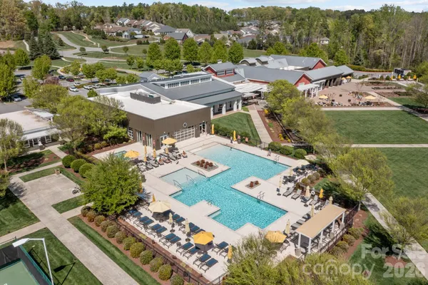 $700,000 | 620 Tallulah Falls Drive, Denver, NC 28037