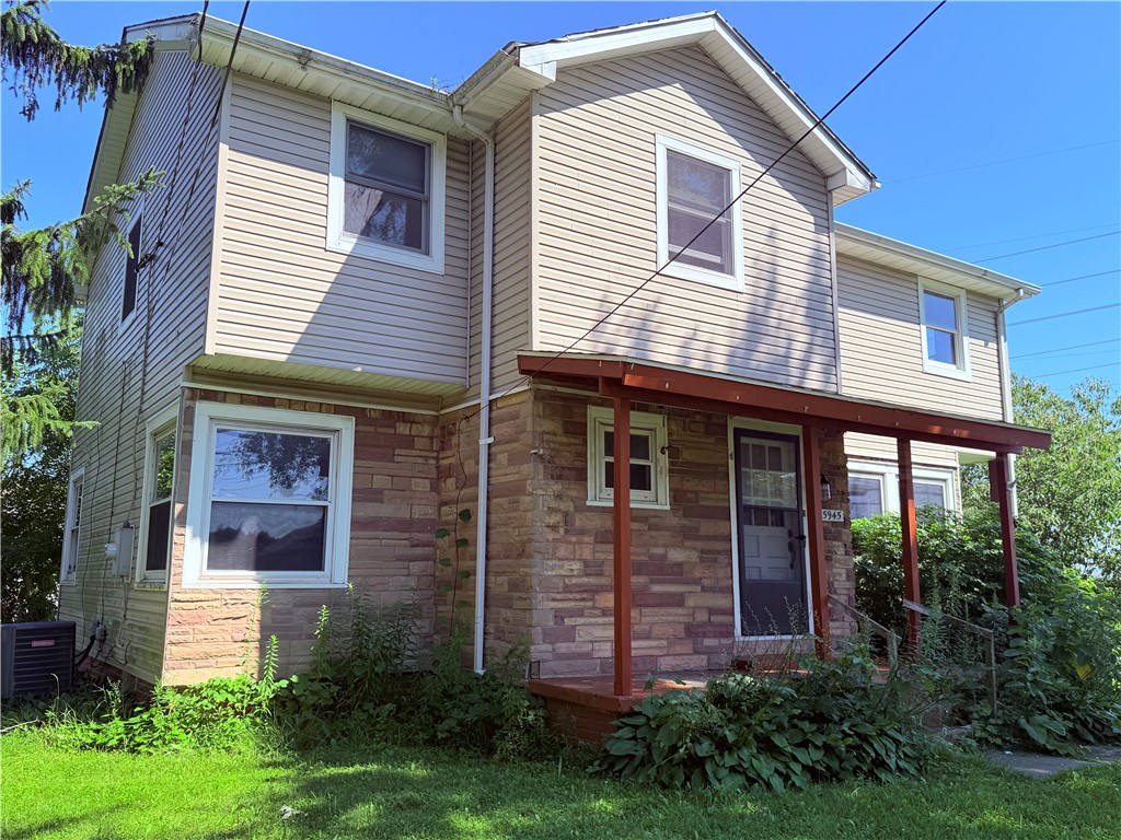 5945 Ward Road Lewiston, NY 14132 - Photo 1 of 31 Gallery Image 1