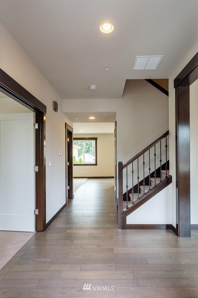 21411 9th Avenue Southeast Bothell, WA 98021 - Photo 2 of 22