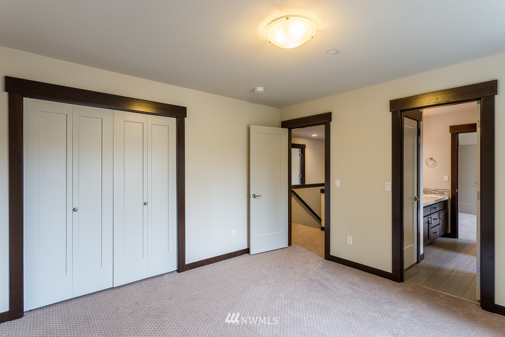 21411 9th Avenue Southeast Bothell, WA 98021 - Photo 11 of 22