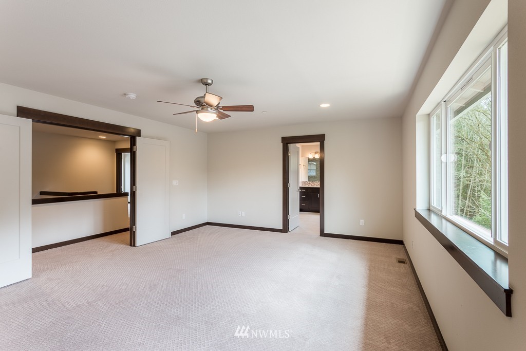 21411 9th Avenue Southeast Bothell, WA 98021 - Photo 12 of 22
