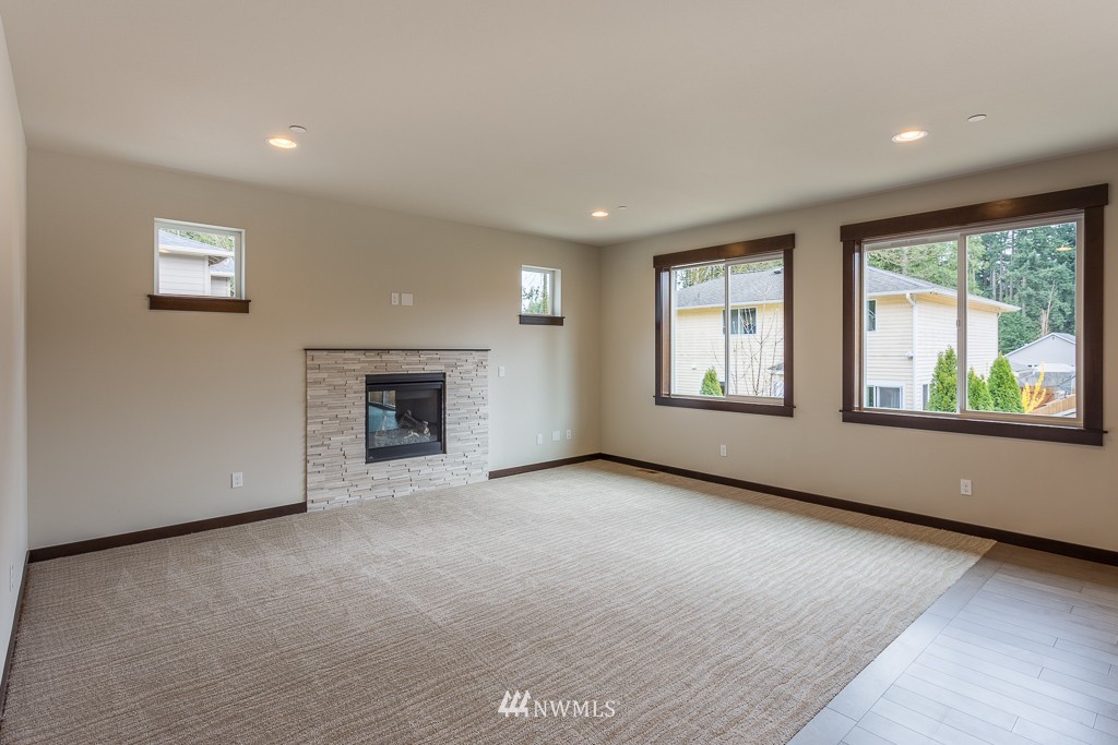21411 9th Avenue Southeast Bothell, WA 98021 - Photo 8 of 22