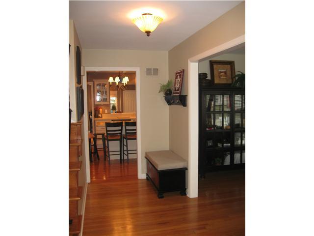 2656 Chester Road Upper Arlington, OH 43221 - Photo 2 of 12