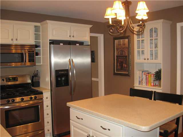 2656 Chester Road Upper Arlington, OH 43221 - Photo 6 of 12