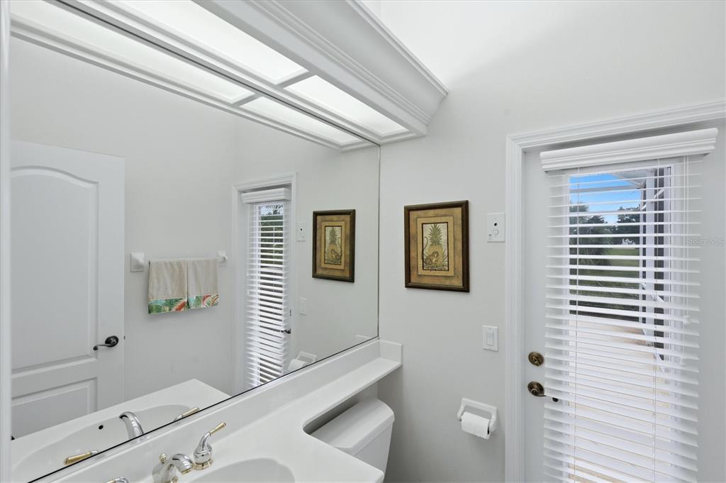 401 Marsh Creek Road Venice, FL 34292 - Photo 18 of 78
