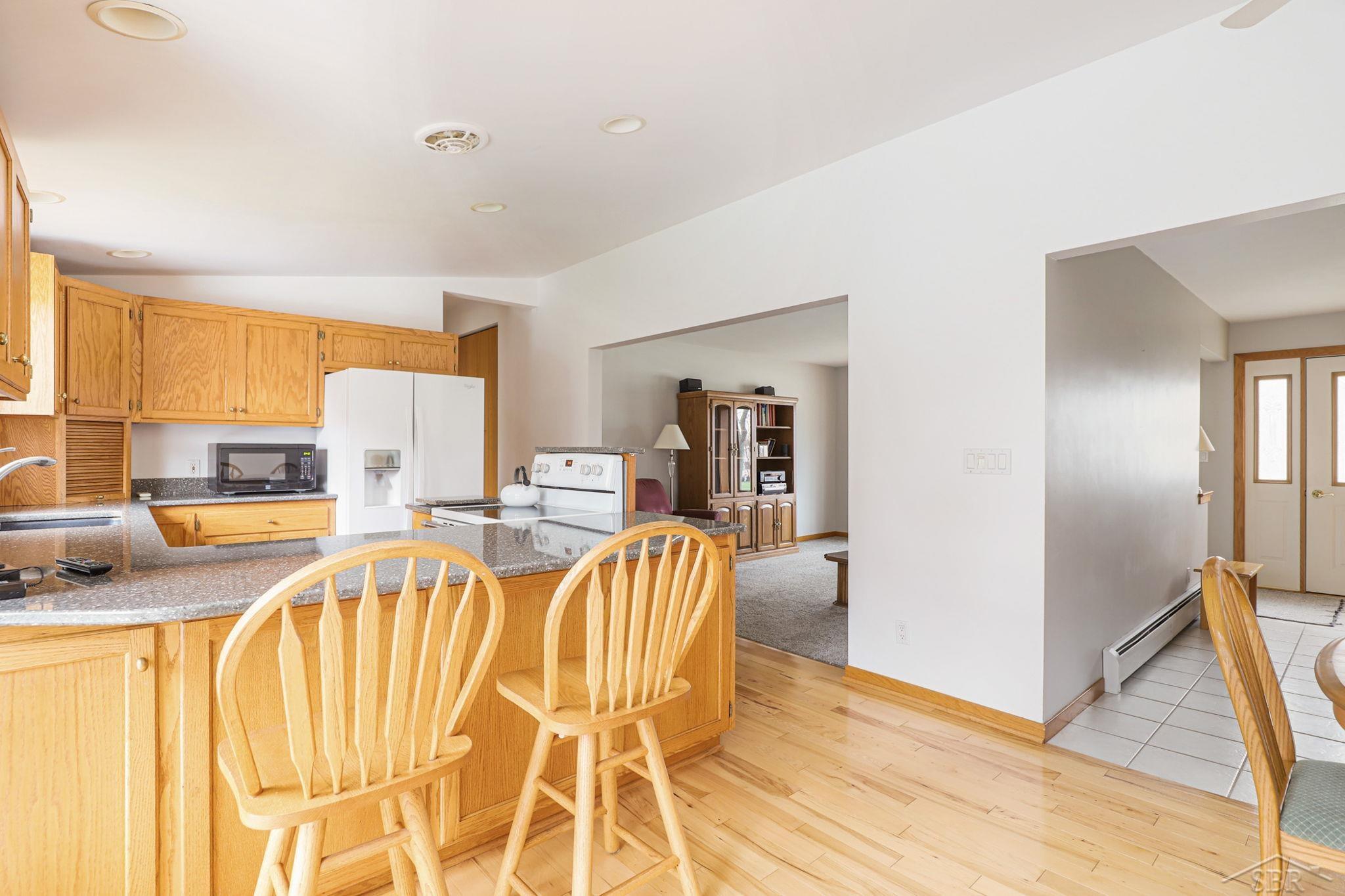 268 Frank Road Frankenmuth, MI 48734 - Photo 20 of 54 50099069-19.JPG