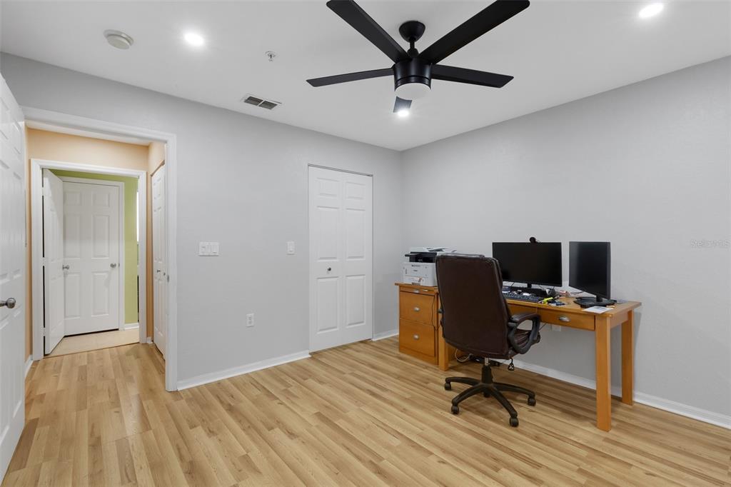 8809 Manor Loop, Unit 101 Lakewood Ranch, FL 34202 - Photo 26 of 38 Gallery Image 26