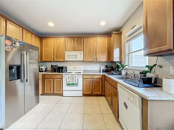 $300,000 | 13836 Daniels Landing Circle, Winter Garden, FL 34787