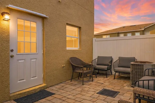 $300,000 | 13836 Daniels Landing Circle, Winter Garden, FL 34787