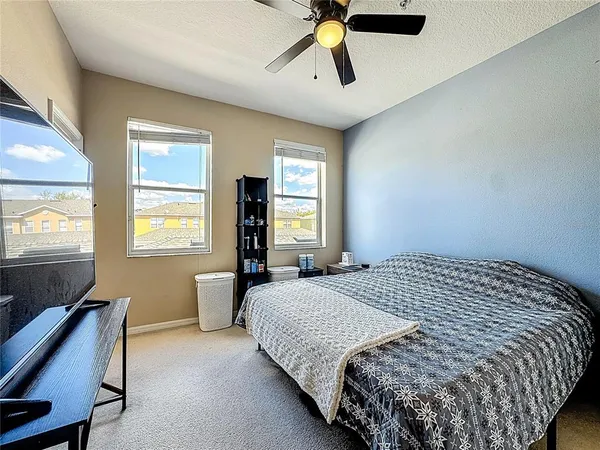 $300,000 | 13836 Daniels Landing Circle, Winter Garden, FL 34787