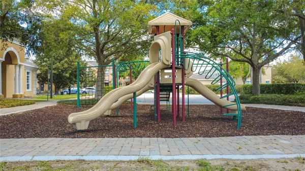 $300,000 | 13836 Daniels Landing Circle, Winter Garden, FL 34787