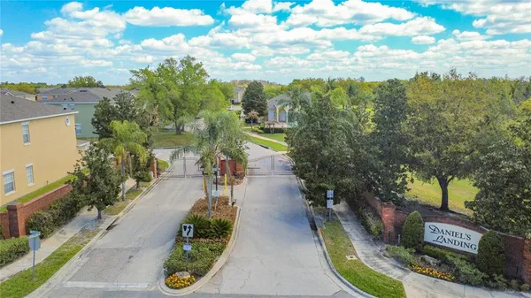 $300,000 | 13836 Daniels Landing Circle, Winter Garden, FL 34787