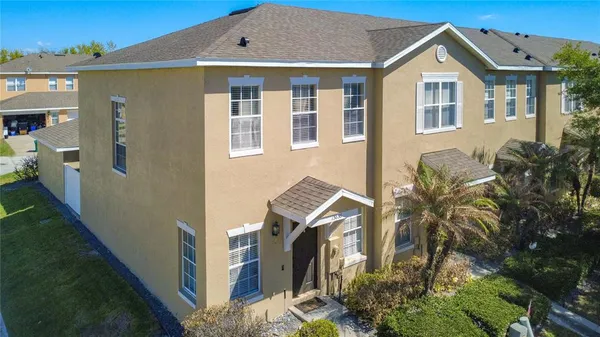 $300,000 | 13836 Daniels Landing Circle, Winter Garden, FL 34787