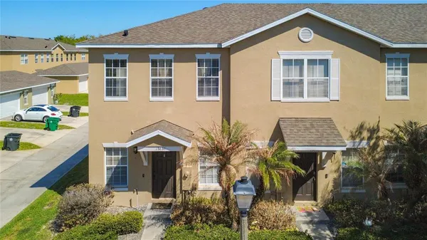 $300,000 | 13836 Daniels Landing Circle, Winter Garden, FL 34787