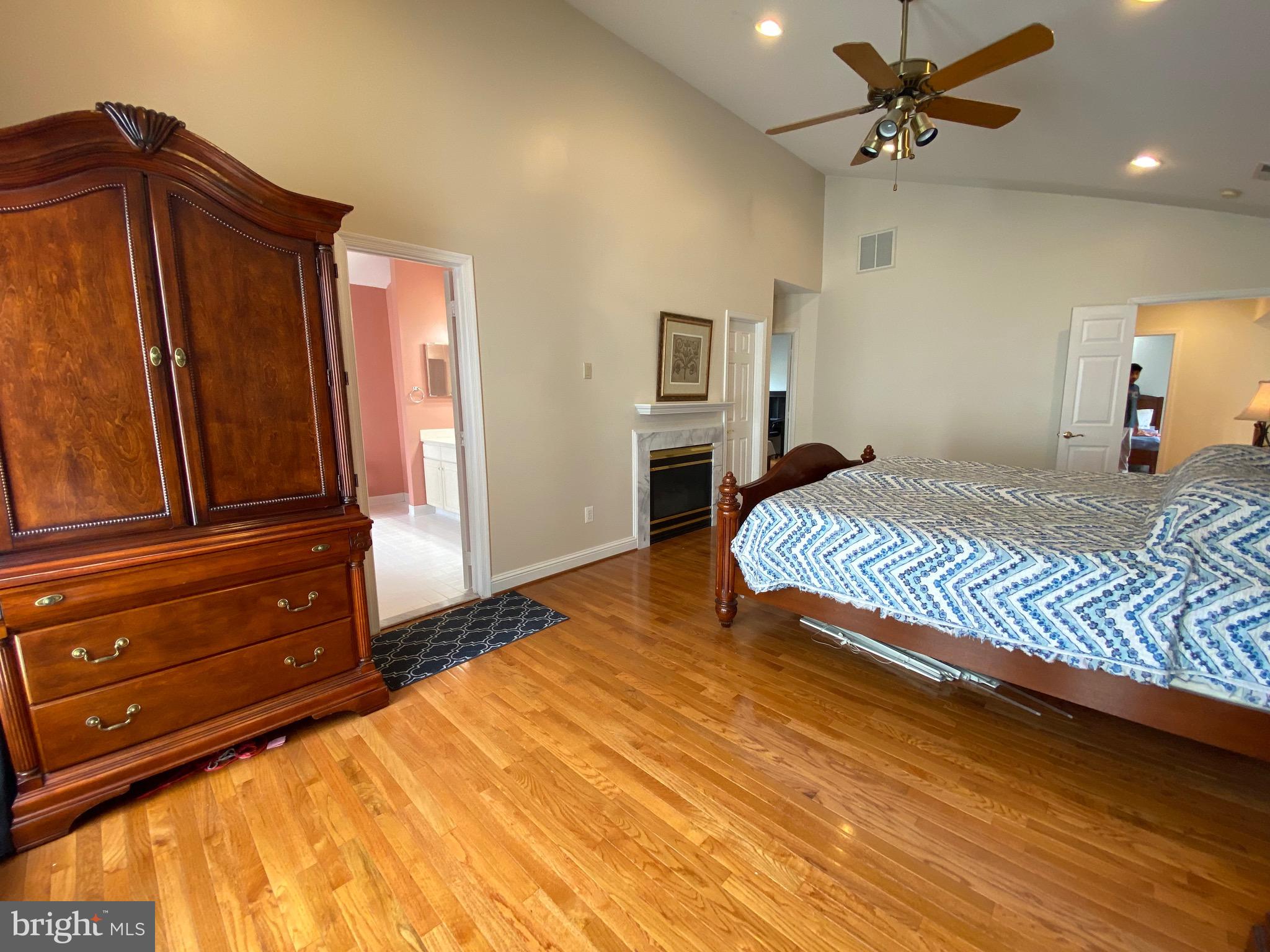 10614 Maplecrest Lane Potomac, MD 20854 - Photo 25 of 51