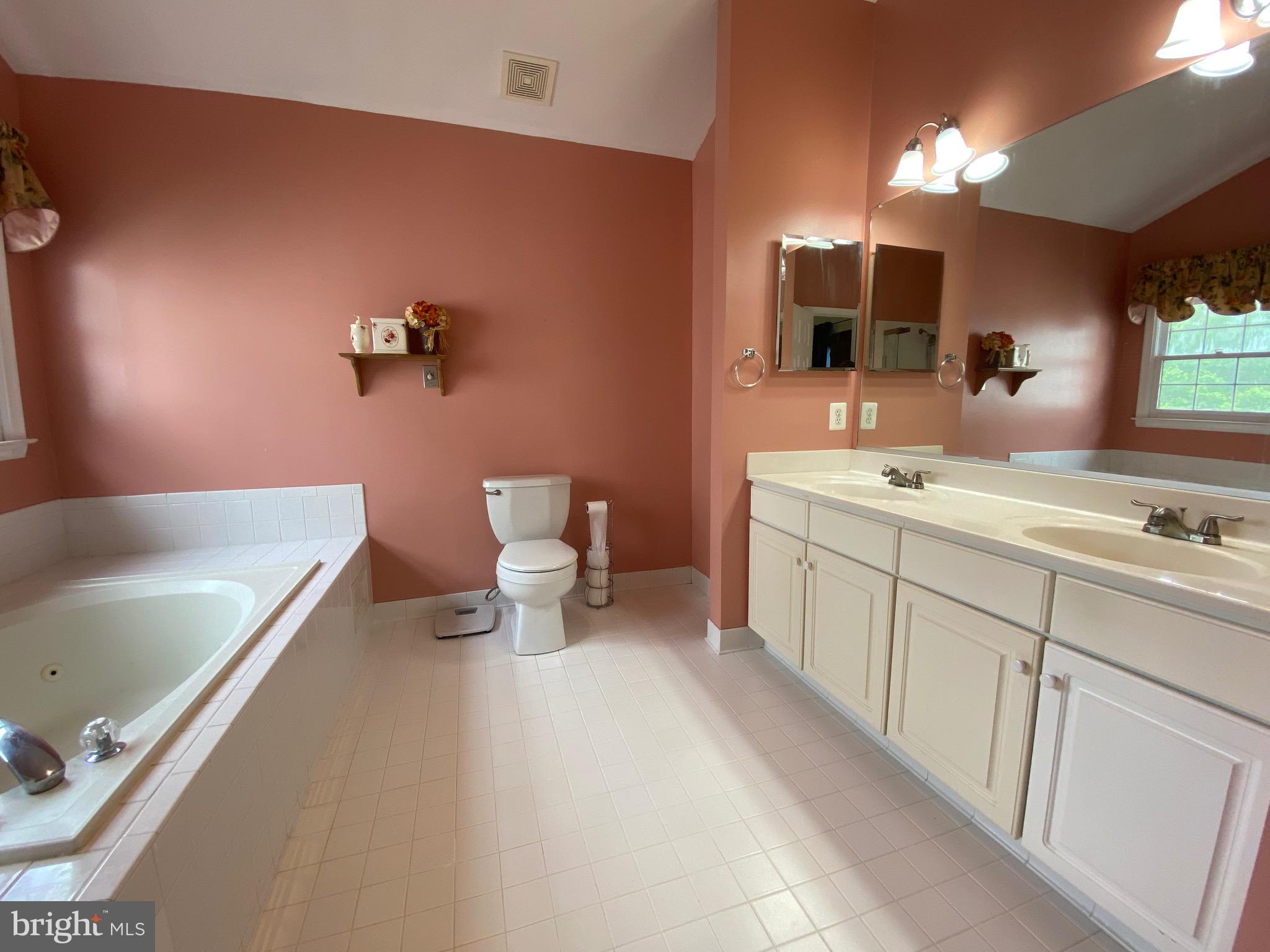 10614 Maplecrest Lane Potomac, MD 20854 - Photo 27 of 51