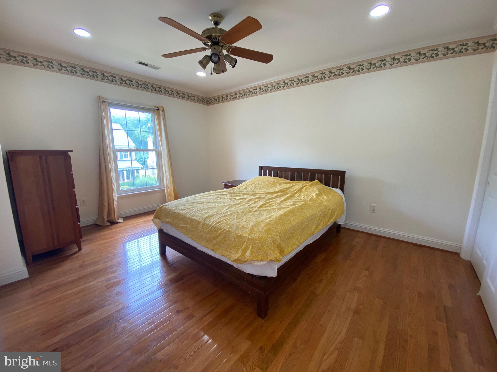 10614 Maplecrest Lane Potomac, MD 20854 - Photo 30 of 51