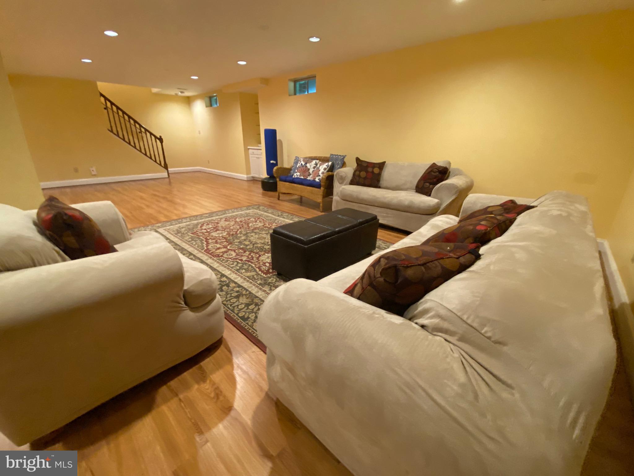 10614 Maplecrest Lane Potomac, MD 20854 - Photo 36 of 51