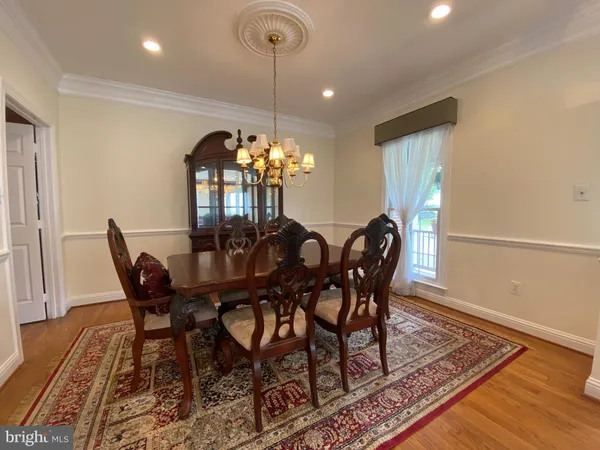 $5,500 | 10614 Maplecrest Lane, Potomac, MD 20854
