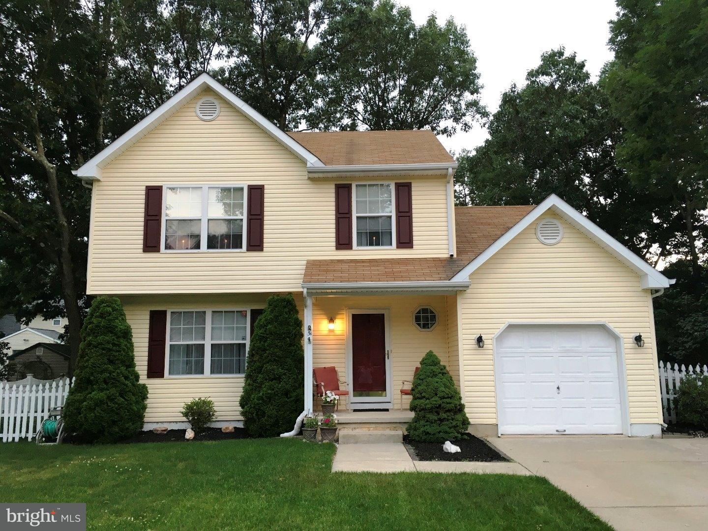 51 Country Club Road Pine Hill, NJ 08021 - Photo 1 of 25