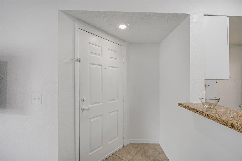 5120 Conroy Road, Unit 28 Orlando, FL 32811 - Photo 17 of 42