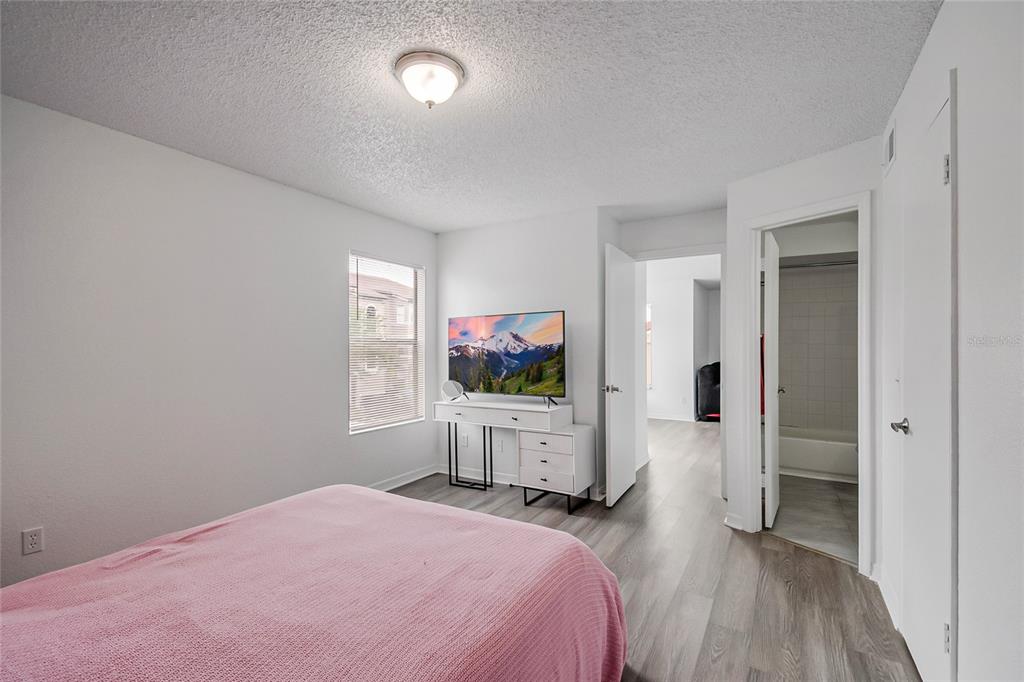 5120 Conroy Road, Unit 28 Orlando, FL 32811 - Photo 26 of 42