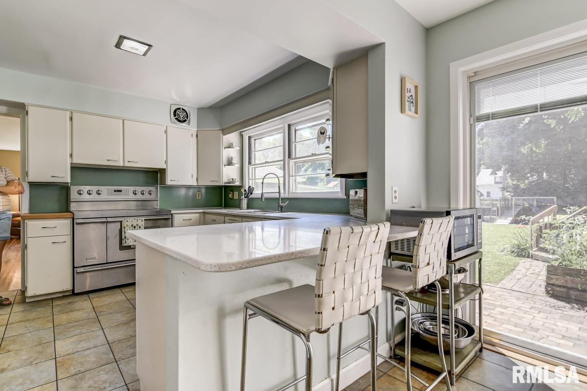 630 Williams Boulevard Springfield, IL 62704 - Photo 6 of 27 Gallery Image 6