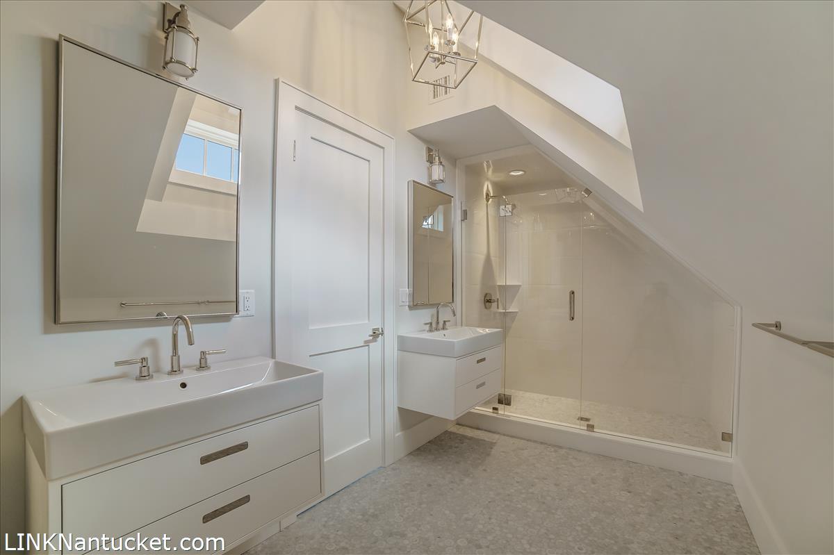 56 Squam Road Nantucket, MA 02554 - Photo 24 of 29 Gallery Image 24