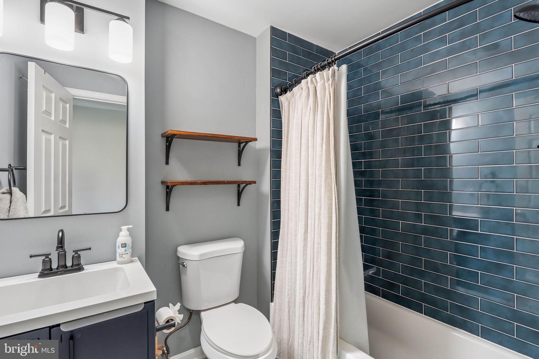 3005 Keswick Road Baltimore, MD 21211 - Photo 22 of 46 Renovated hall bath