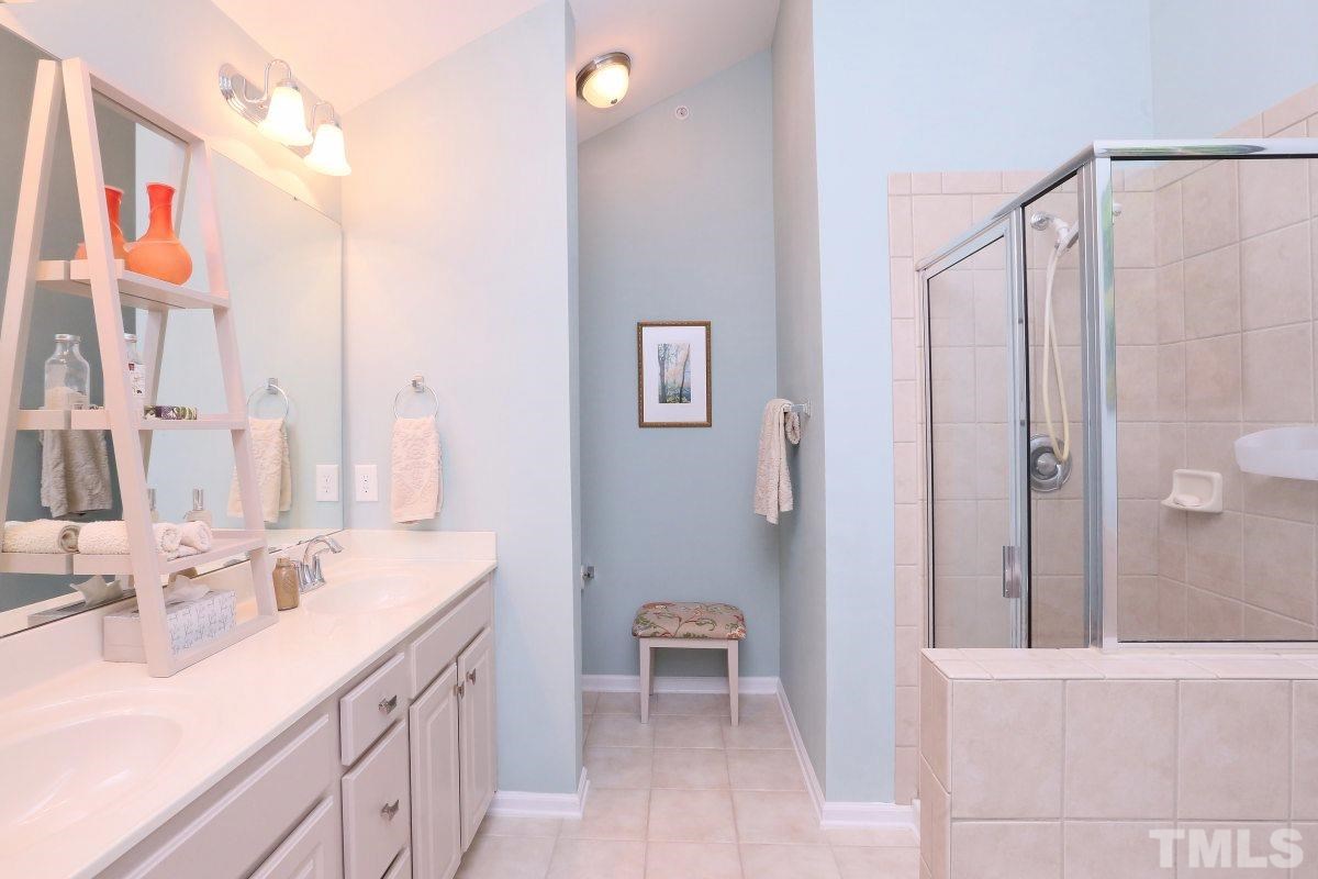 4620 Springerly Lane Raleigh, NC 27612 - Photo 15 of 25 Gallery Image 15