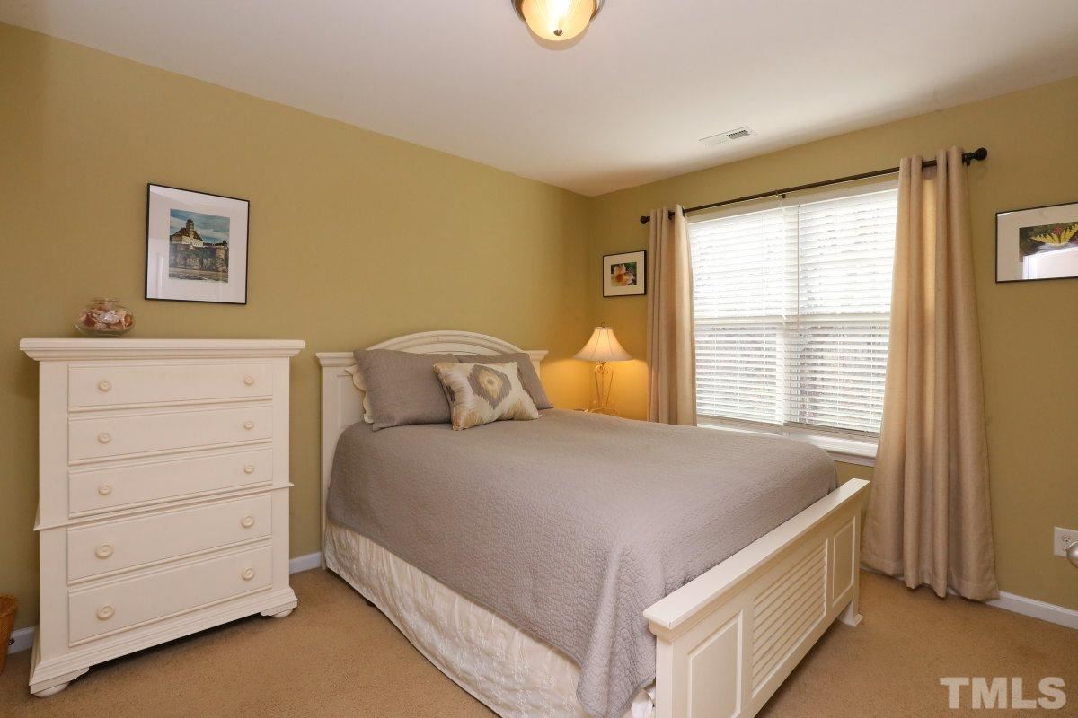 4620 Springerly Lane Raleigh, NC 27612 - Photo 17 of 25 Gallery Image 17