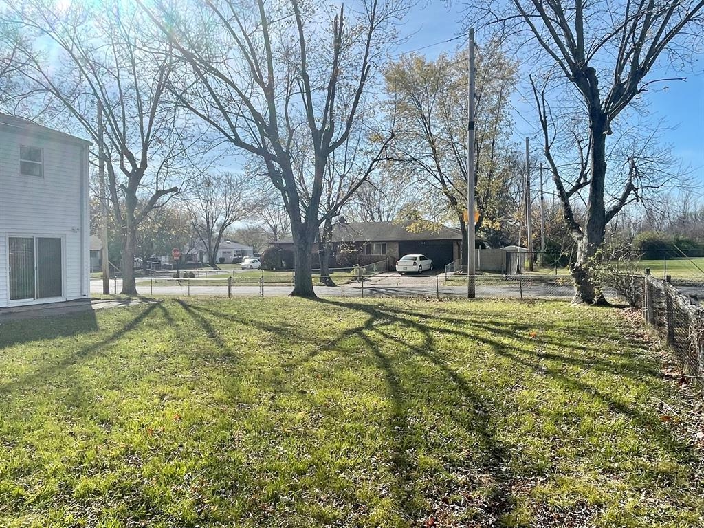 3622 Biscayne Road Indianapolis, IN 46226 - Photo 4 of 25