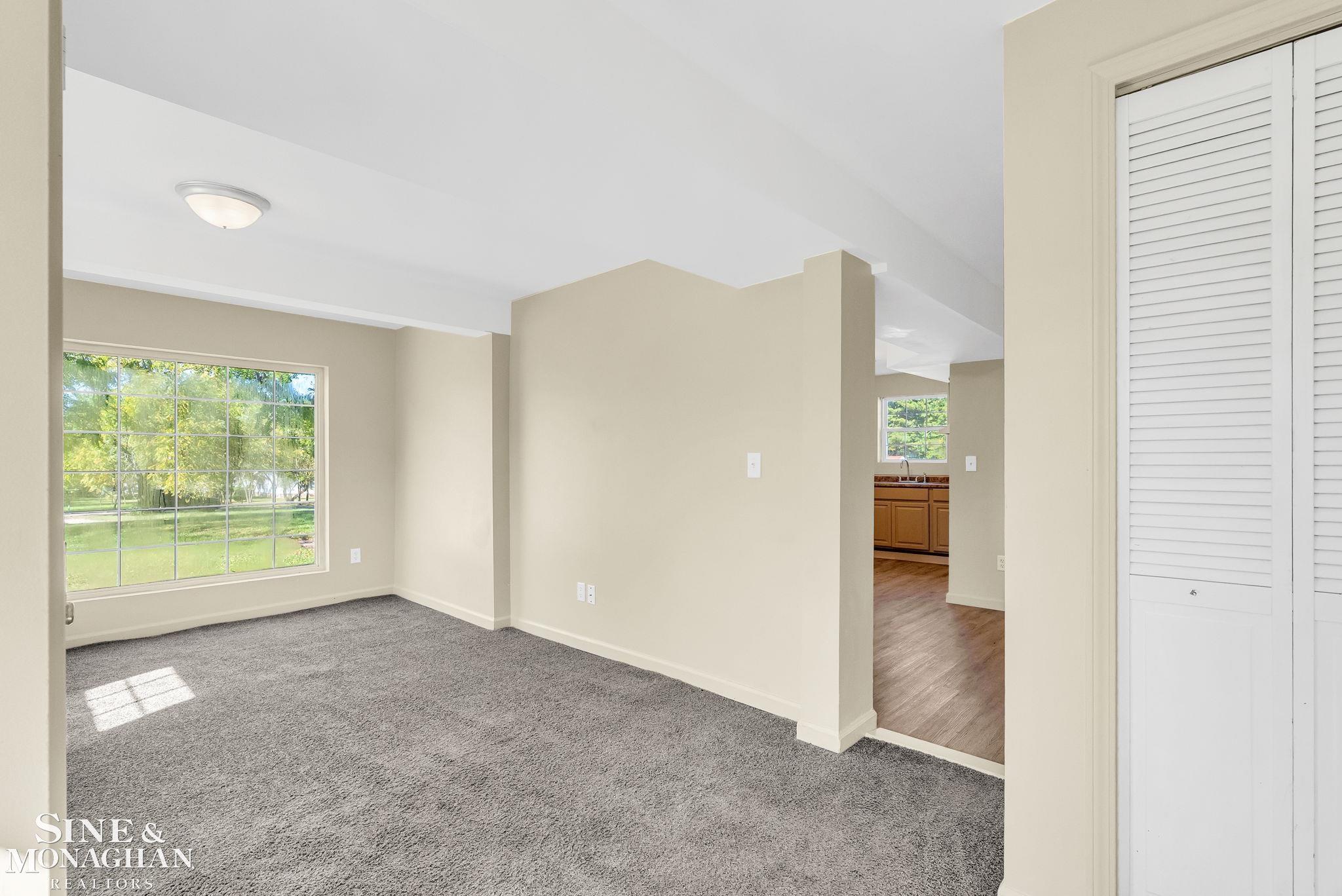 36 Arthur Street Carsonville, MI 48419 - Photo 7 of 38
