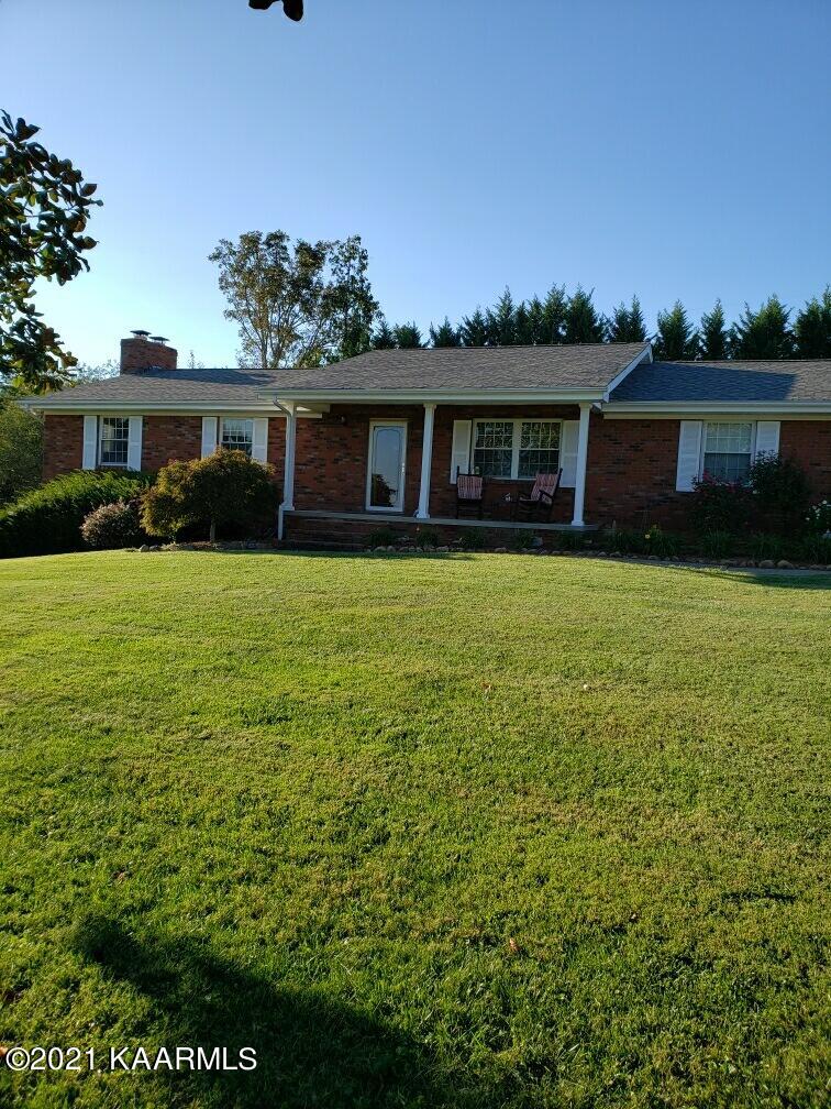 7909 Griffith Road Knoxville, TN 37938 - Photo 1 of 17 D6EC0AB4-1188-4B44-B4EE-4393096962A0