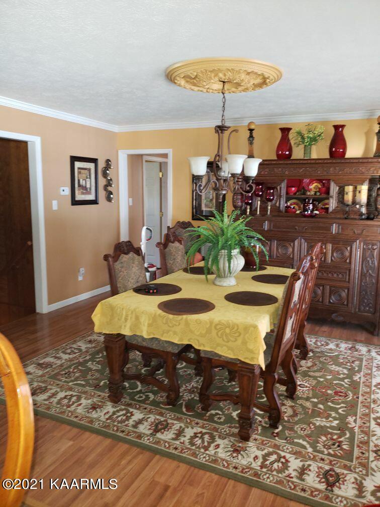 7909 Griffith Road Knoxville, TN 37938 - Photo 5 of 17 A31B43F7-9FF2-4274-B1E1-33D81CDC641B