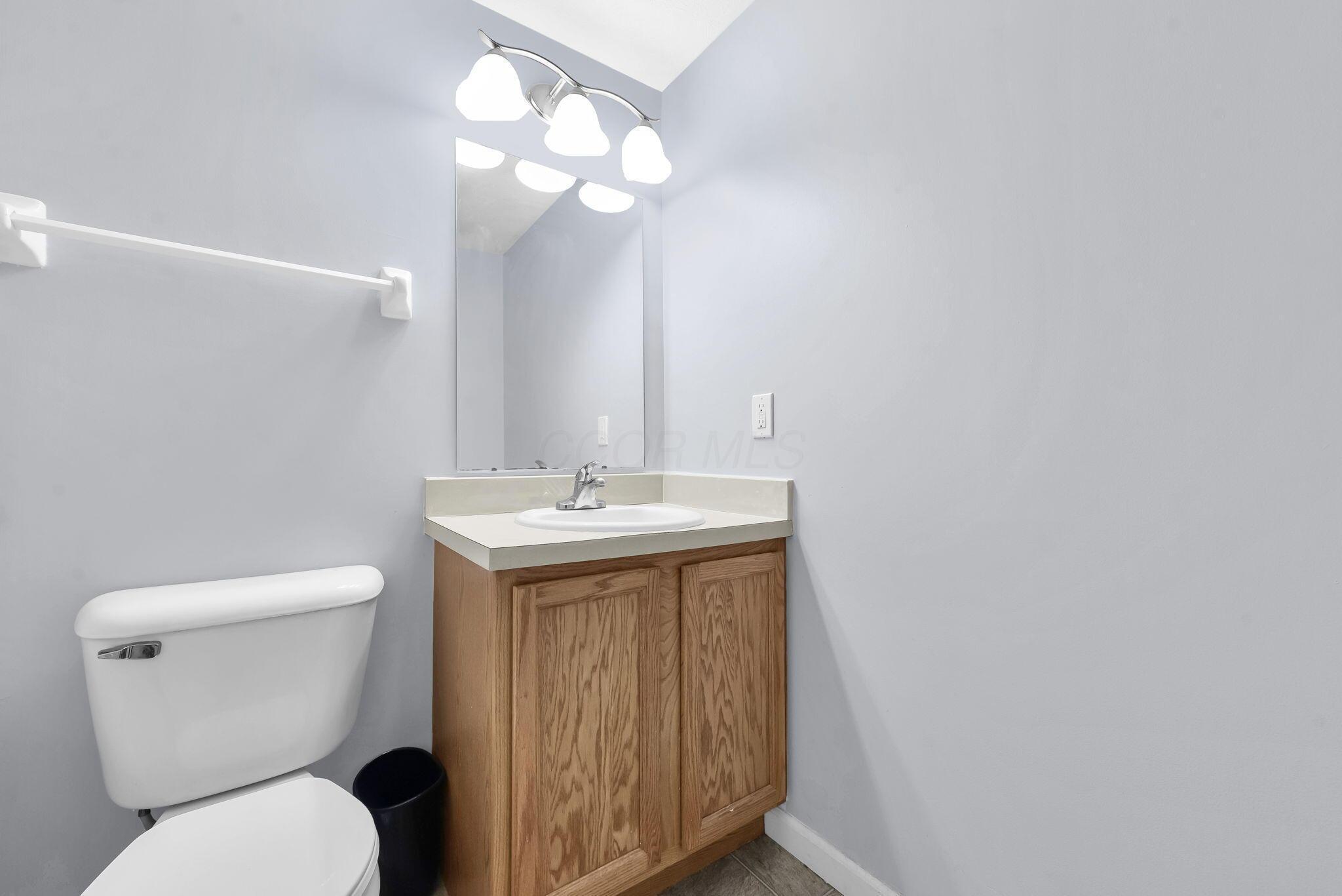 8326 Bruntsfield Road Columbus, OH 43235 - Photo 18 of 25 20-web-or-mls-8326-bruntsfield-rd
